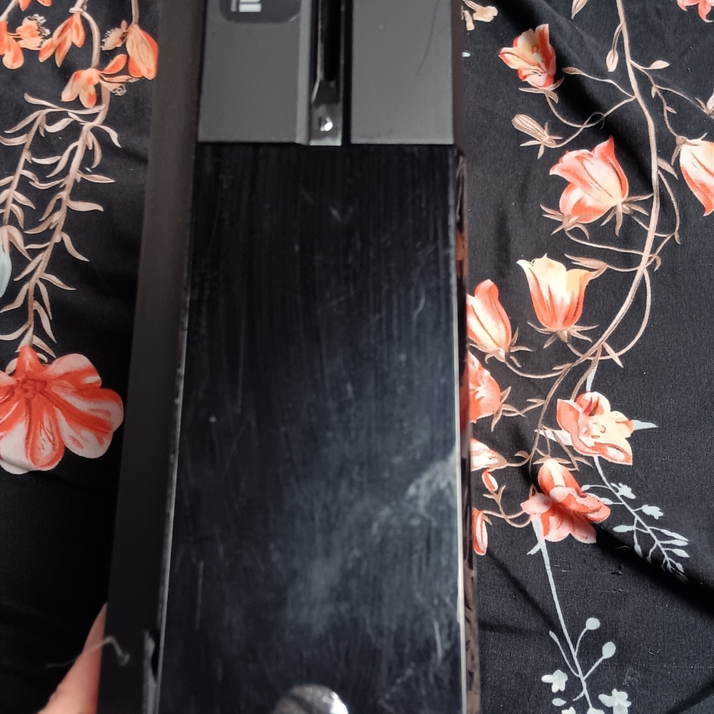 Xbox One Console - Picture 5 of 9